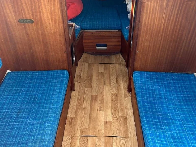 Alquiler Velero Albin con o sin  título de navegación