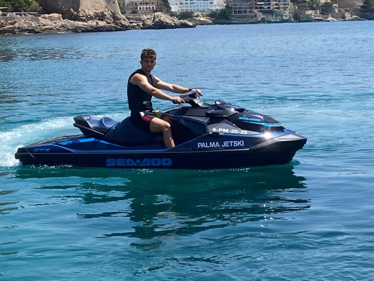 Alquiler de Moto de agua, con o sin patrón  Palma de Mallorca