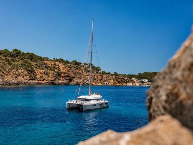Alquiler Catamarán Excess con o sin  título de navegación