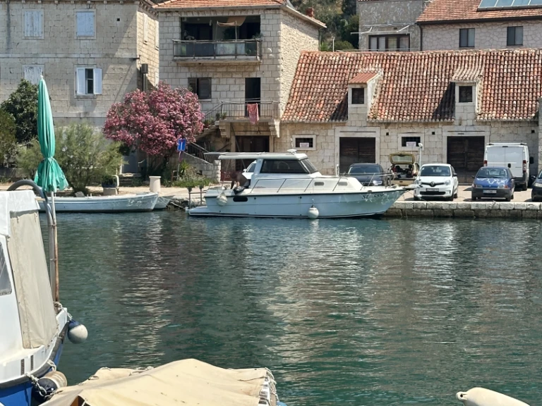 Alquiler Lancha en Općina Supetar - Damor 800
