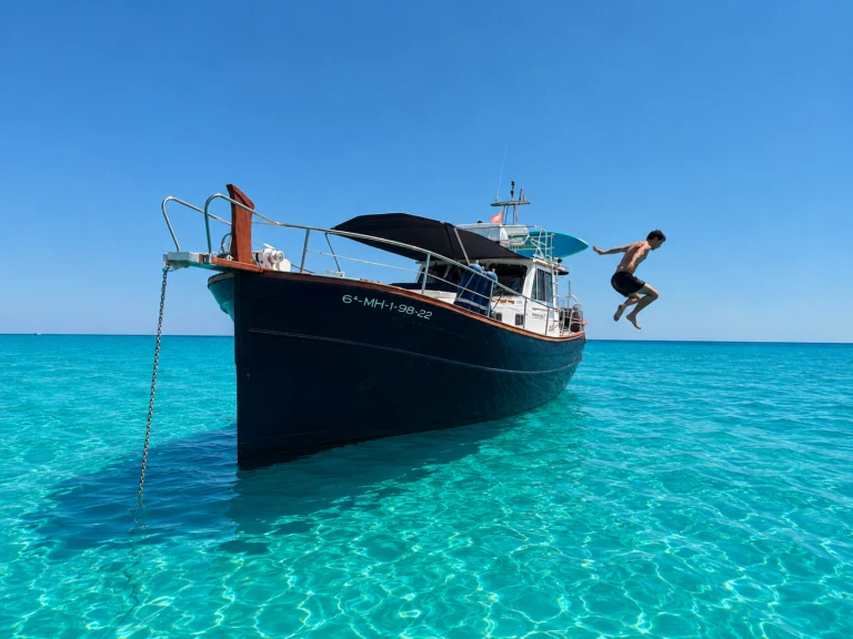 Alquiler de Lancha, con o sin patrón Menorquin-Yachts Mahón