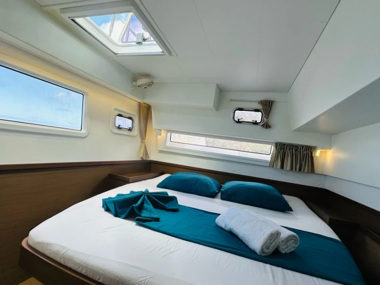 Alquiler de embarcaciones Lagoon Lagoon 42 enLe Marin en Samboat