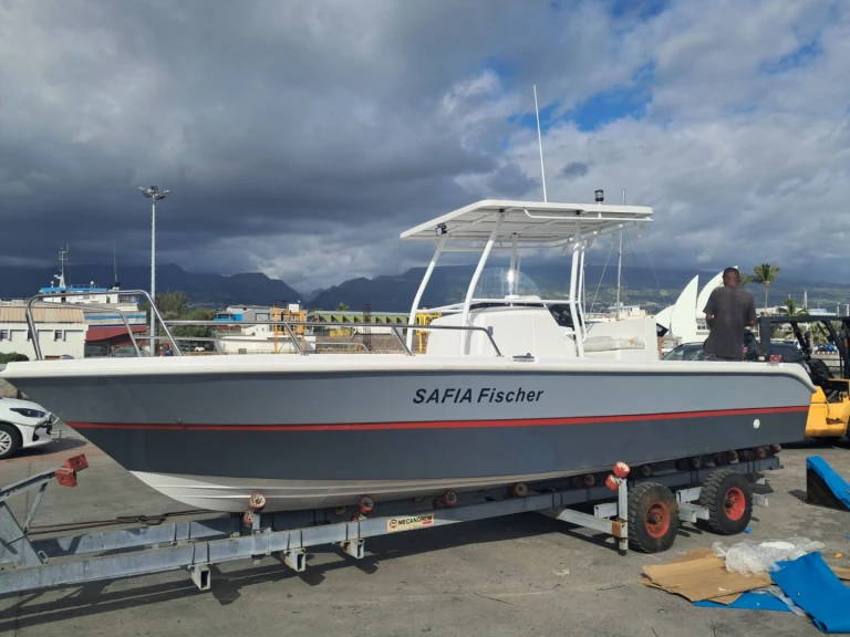 Alquiler de embarcaciones yaman SG720 enPort Réunion Ouest en Samboat