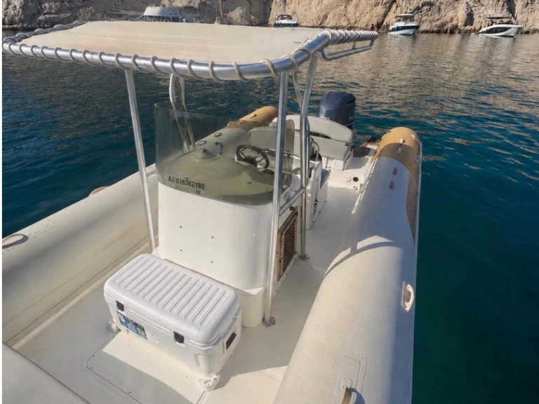 Alquiler Marsella - Capelli Capelli 900 Sun en SamBoat