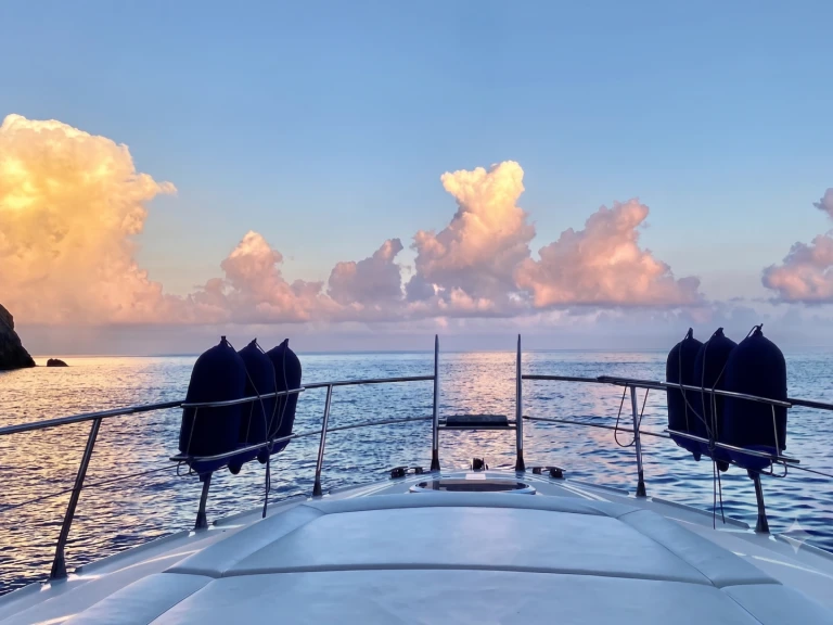 Alquiler de Mano Marine Mano Marine 37 Grand Sport en Fethiye