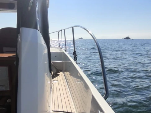 Alquiler de Lancha, con o sin patrón Bénéteau Villefranche-sur-Mer