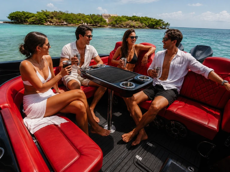 Catamarán para alquilar Bahía de Cartagena de Indias al mejor precio