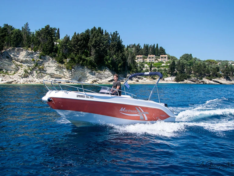 Alquiler de Marinello Eden 590 en Gáïos