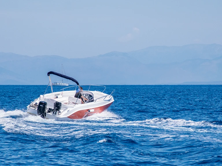 Alquiler de barcos Gáïos barato de Eden 590