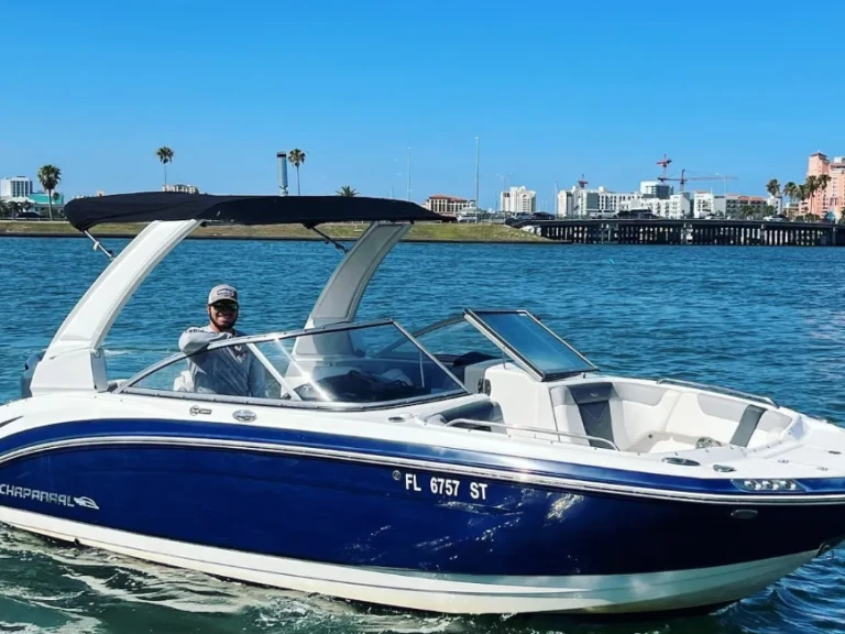 Alquiler de Chaparral 230 SUNCOAST en Miami