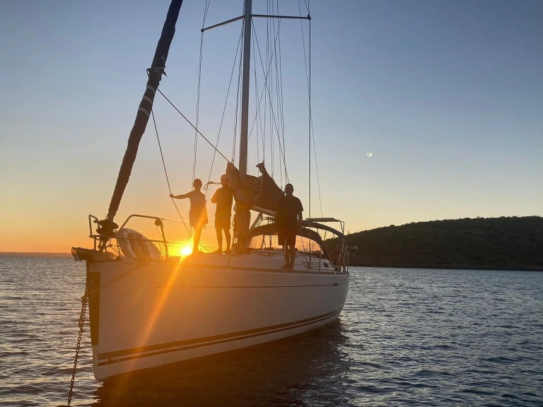 Alquiler de Velero, con o sin patrón Custom Made La Paz