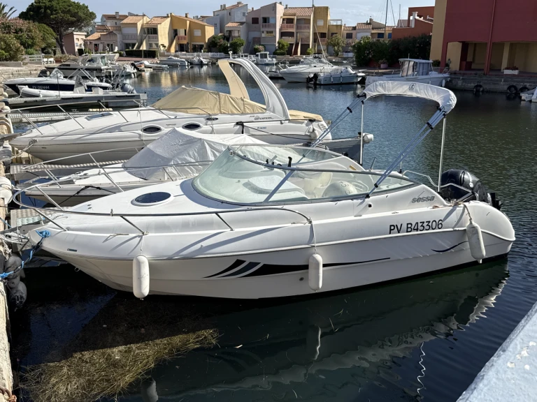Alquiler de Sessa Marine Islamorada 21 en Francia