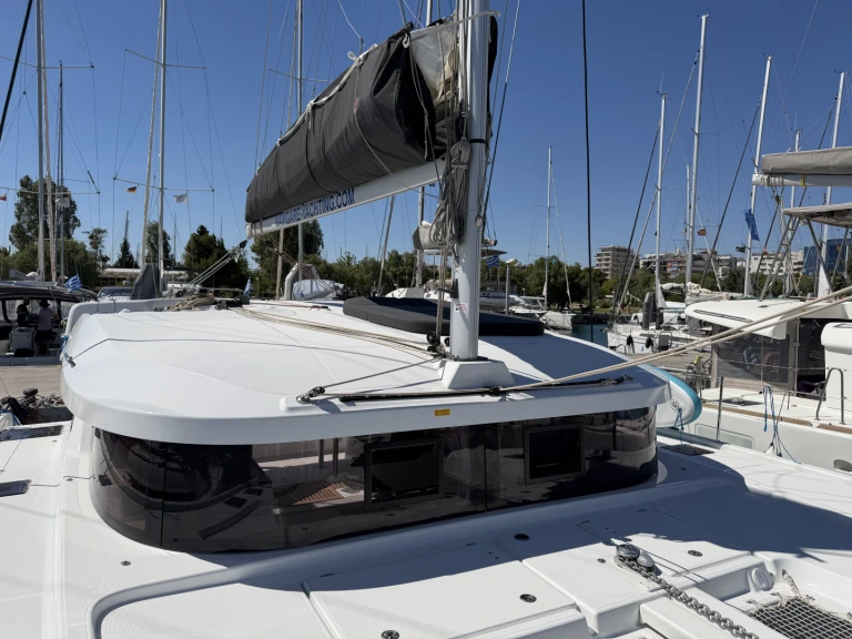 Lagoon Lagoon 38 - 3 + 2 cab. de alquiler a Álimos