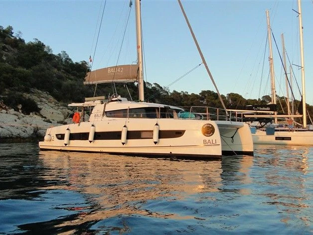 Alquiler de Bali Bali 4.2 en Álimos
