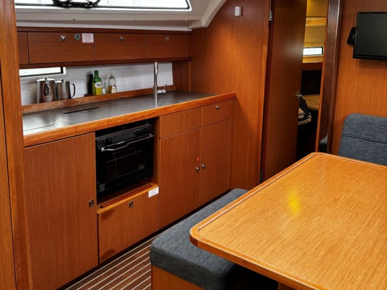 Alquiler Velero Bavaria con o sin  título de navegación