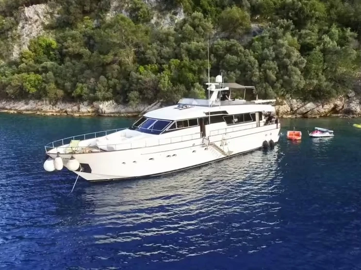 Alquiler de barcos Göcek barato de custom