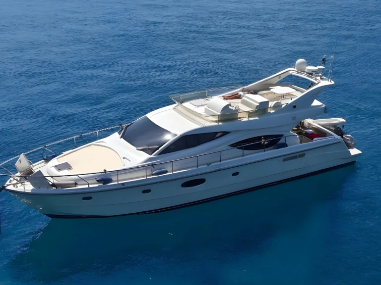 Ferretti Ferretti 550 de alquiler a Paros (Isla)