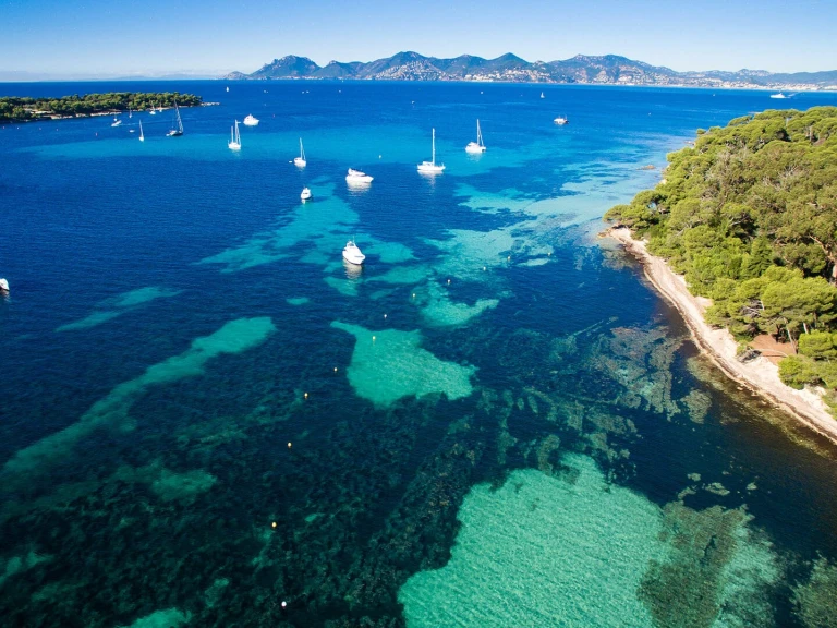 Alquiler de barcos Golfe-Juan barato de Catabarge
