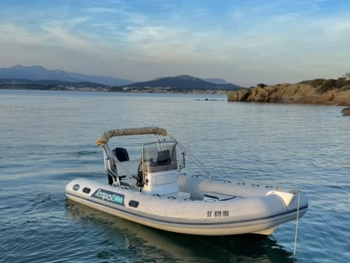 Neumática para alquilar Six-Fours-les-Plages al mejor precio