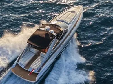 Alquiler de Sunseeker Superhawk 43 en Cannes