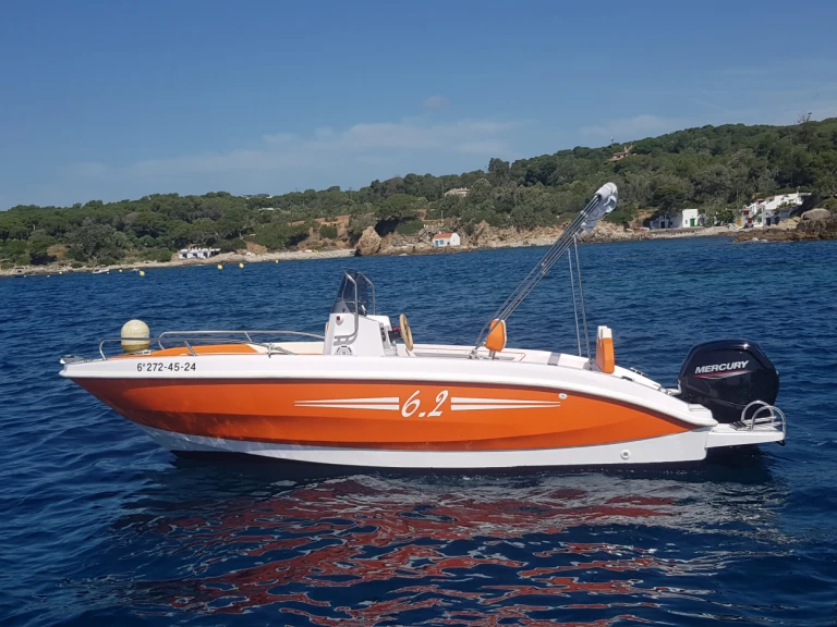 Marine 6.2 de alquiler a Palamós