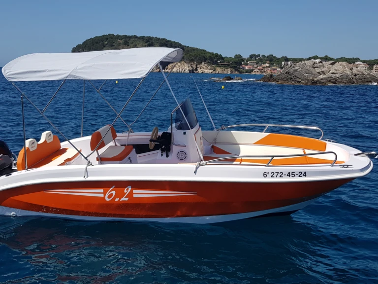 Alquiler de Marine 6.2 en Palamós