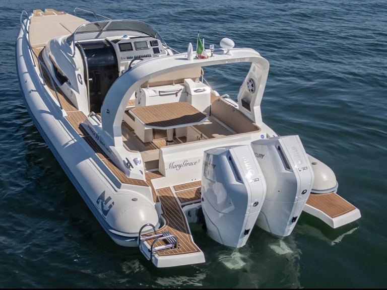 Alquiler de embarcaciones Nuova Jolly Prince 33 Sport Cabine enPropriano en Samboat