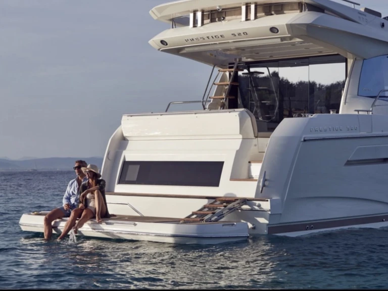 Alquiler de embarcaciones Prestige Prestige 520 Fly enPropriano en Samboat