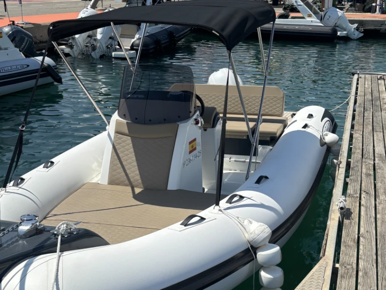 Alquiler de barcos Port Balís barato de fun650