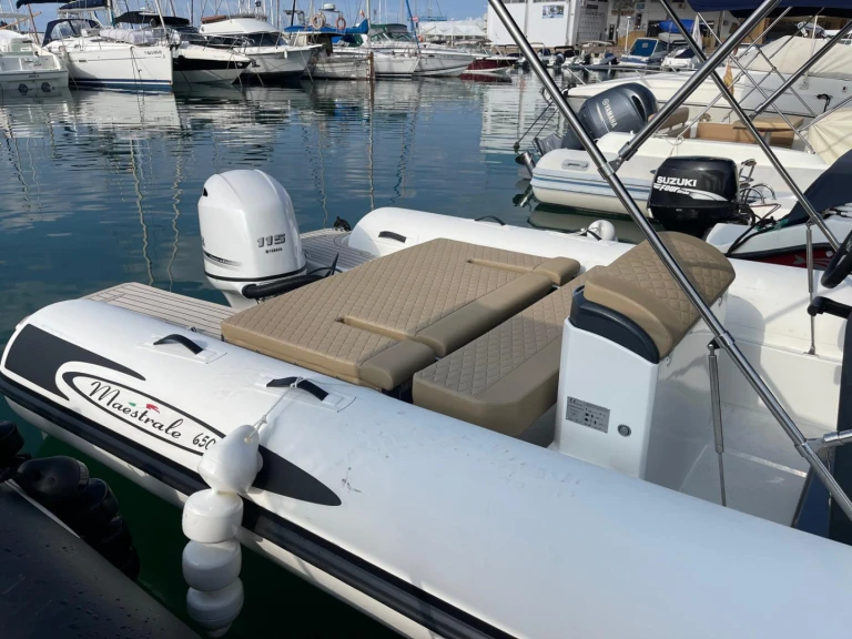 Alquiler de Neumática, con o sin patrón Maestrale Port Balís