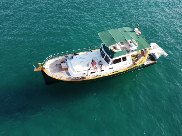 Alquiler de Lancha, con o sin patrón Menorquin-Yachts Mahón