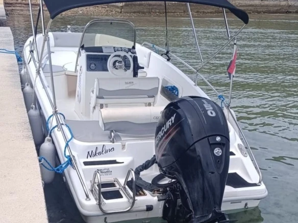 Alquiler de embarcaciones Orizzonti Calipso 20 enSupetarska Draga en Samboat