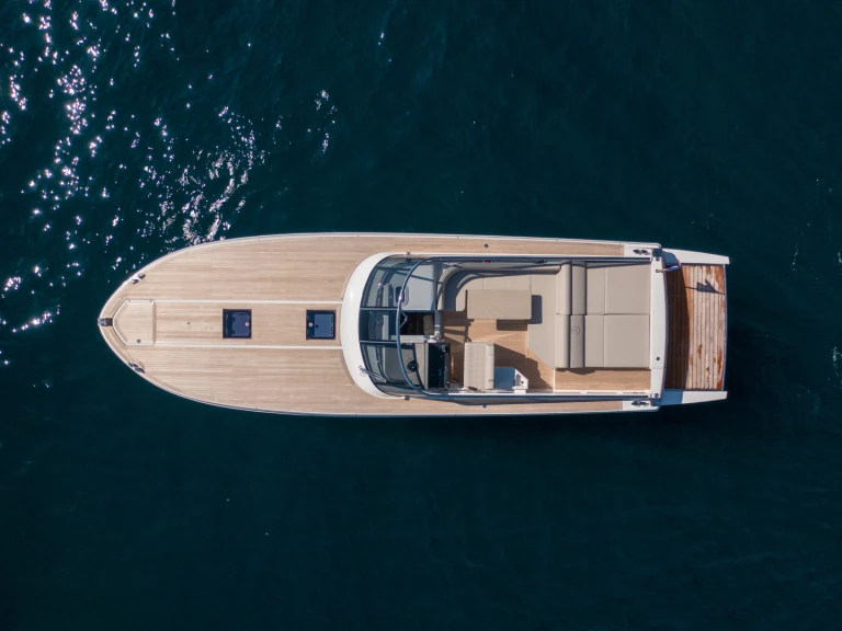 Alquiler de barcos Saint-Tropez barato de Itama 45
