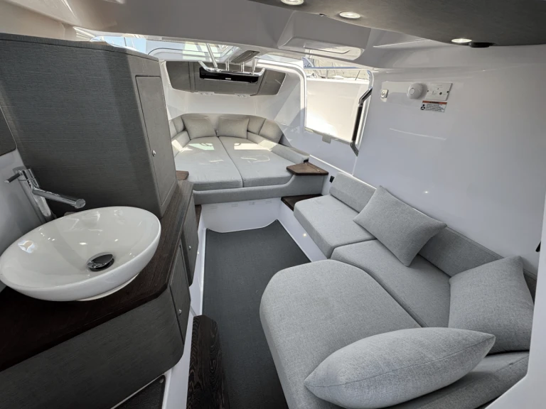 Alquiler de Axopar Axopar 37 Sun-Top en Port Cogolin