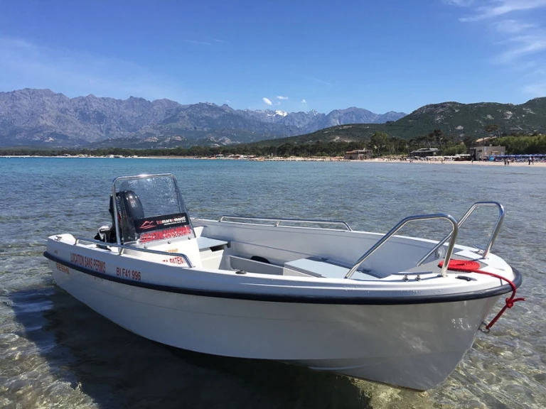 Alquiler de Terhi 445 C en Calvi