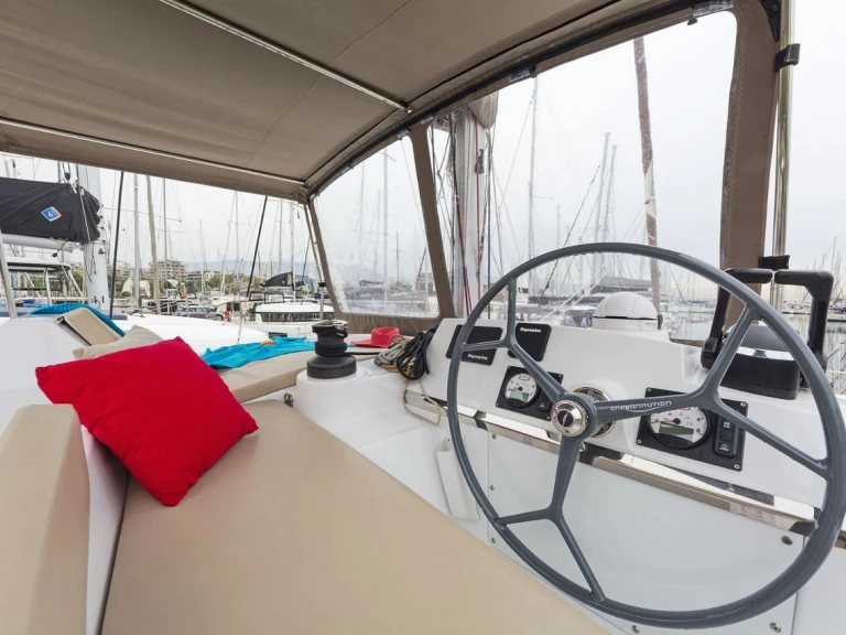 Catamarán para alquilar Ávdira al mejor precio