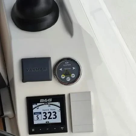 Alquiler de barcos Lefkáda barato de Bavaria C42