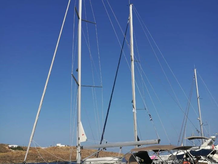 Velero para alquilar Álimos al mejor precio