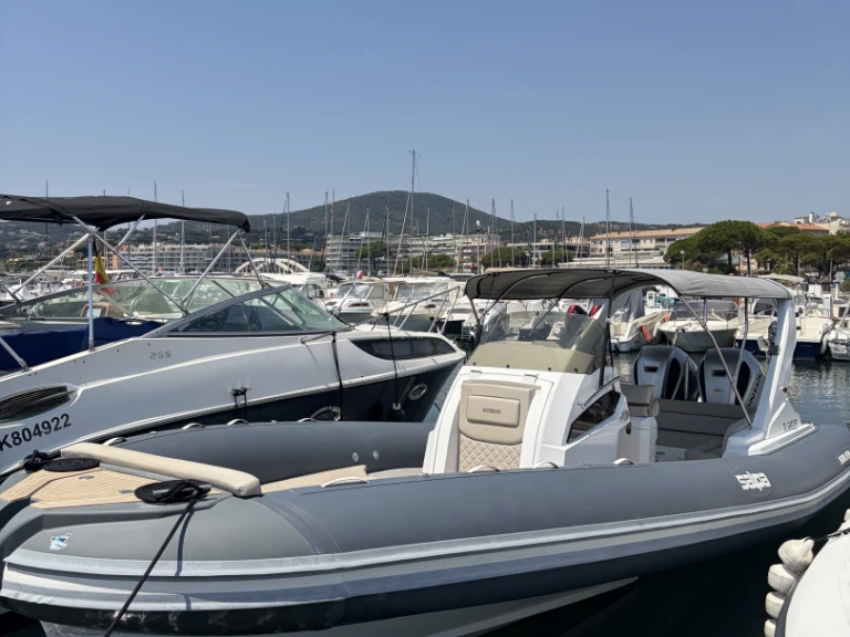 Alquiler de embarcaciones Salpa Salpa Soleil 28 enSainte-Maxime en Samboat