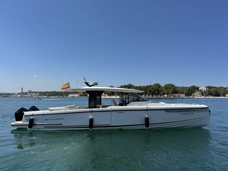 Alquiler de Saxdor SAXDOR 400 GTS en Puerto de Mahón