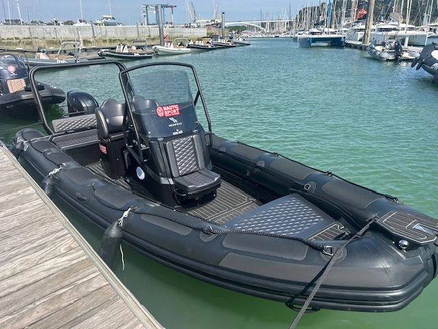 Alquiler La Trinité-sur-Mer - Highfield HIGHFIELD 700 en SamBoat