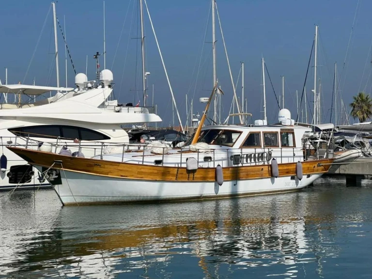 Alquiler de embarcaciones Gulet First 48 enPisa en Samboat