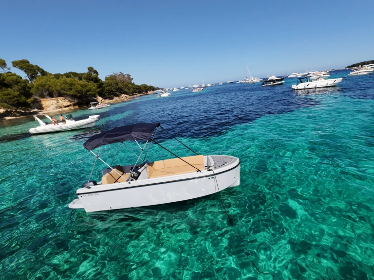 Alquiler de barcos Mandelieu-la-Napoule barato de BlueWater 170