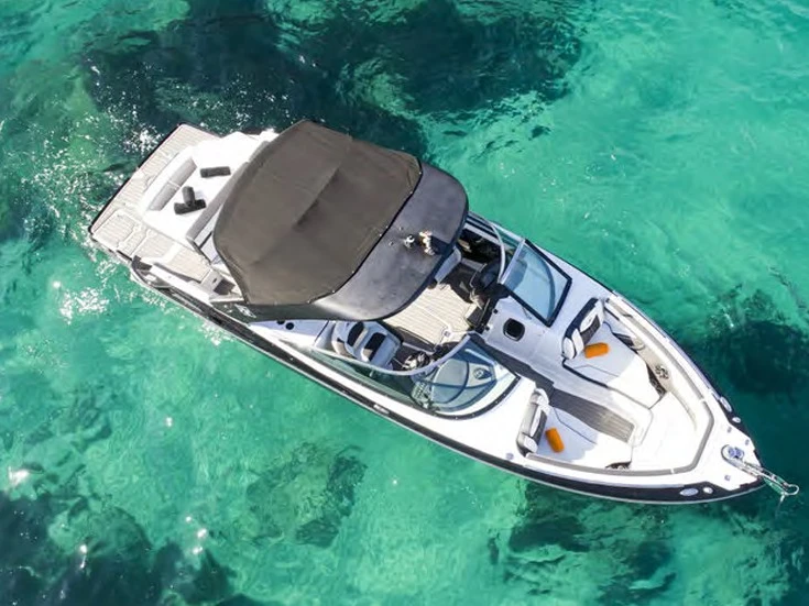 Alquiler de embarcaciones Monterey Monterey 278SS enIbiza (Ciudad) en Samboat