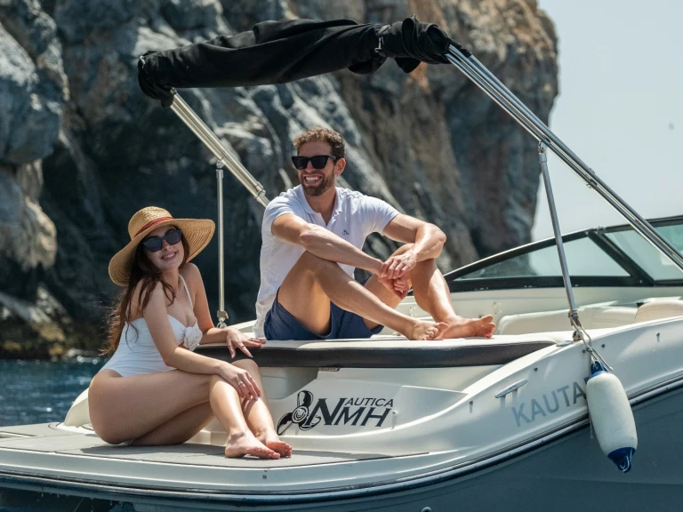 Alquiler de barcos La Herradura barato de SPX 190