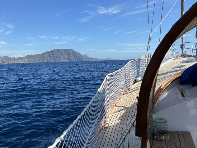 Alquiler de barcos Estepona barato de Bowman 46