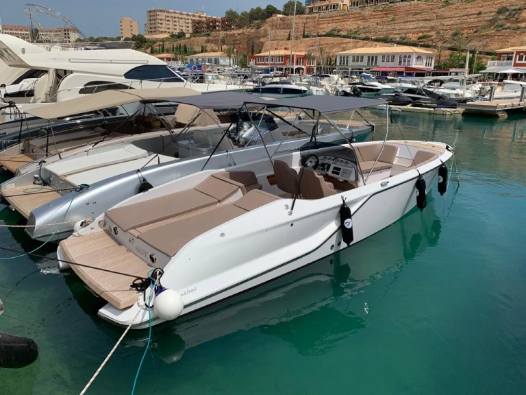 Alquiler de embarcaciones Frauscher 858 fantom Air enPort Adriano en Samboat