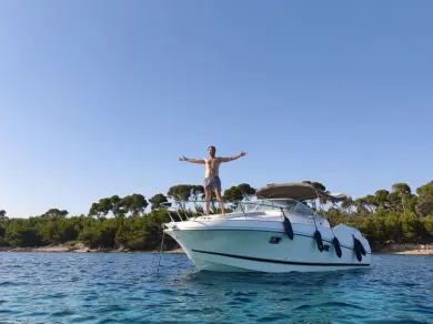 Jeanneau Leader 805 de alquiler a Mandelieu-la-Napoule