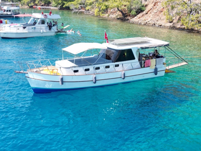 Alquiler de barcos Göcek barato de Custom made