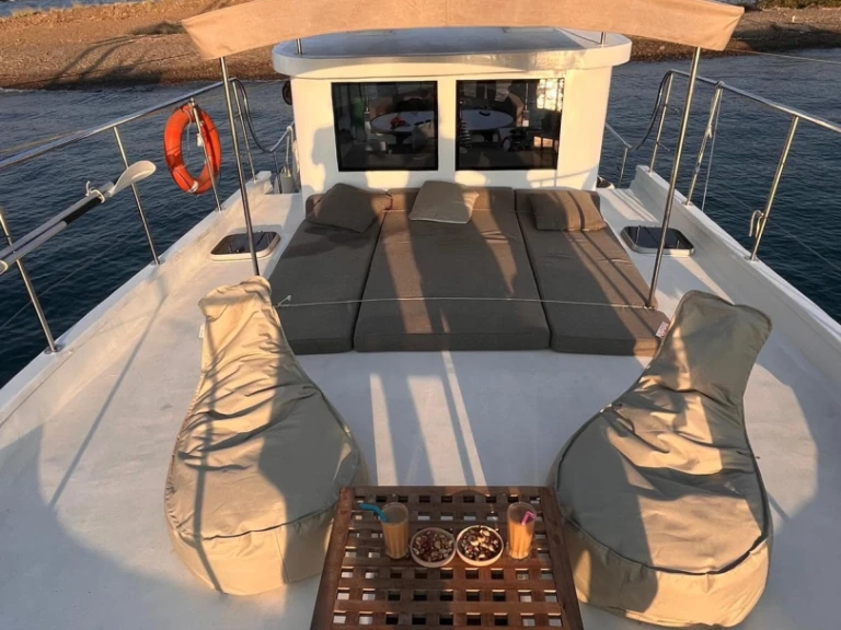 Alquiler de barcos Göcek barato de Custom made